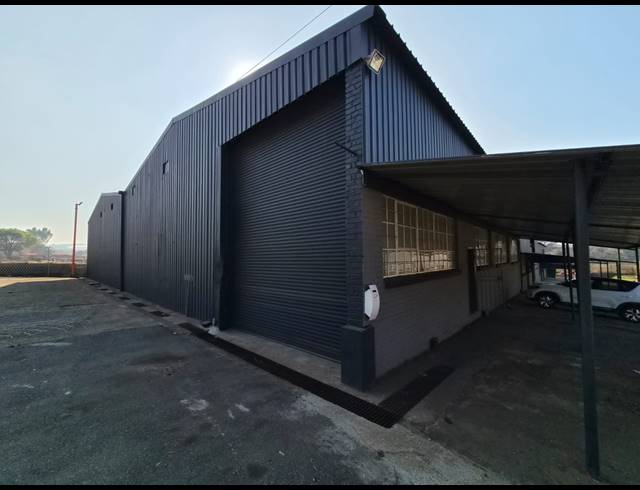 600M² WAREHOUSE TO LET IN WADEVILLE
